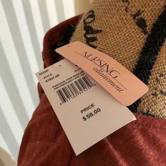 A Pea In the Pod Rust lift up nursing T-shirt NWT - Picture 5 of 5